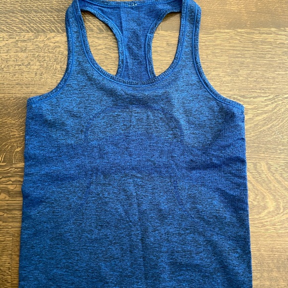 Lululemon tank top - Picture 2 of 2